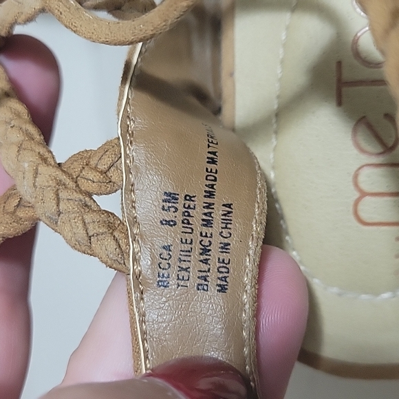 Shoes - Picture 8 of 8